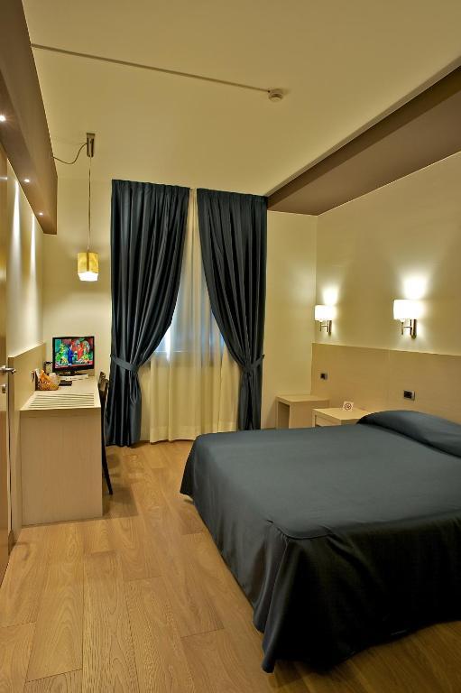 Sam Hotel Monfalcone Chambre photo