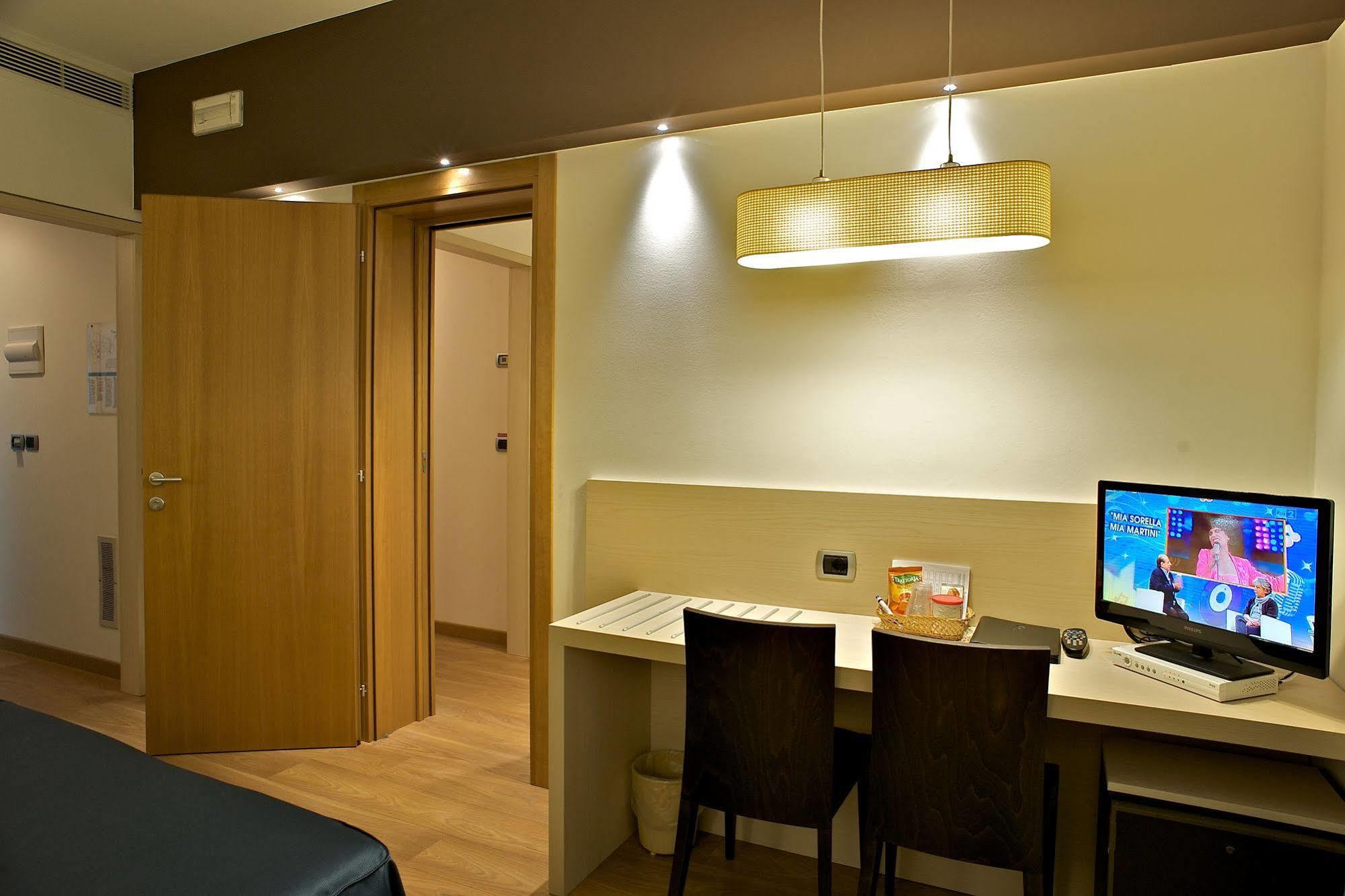 Sam Hotel Monfalcone Extérieur photo