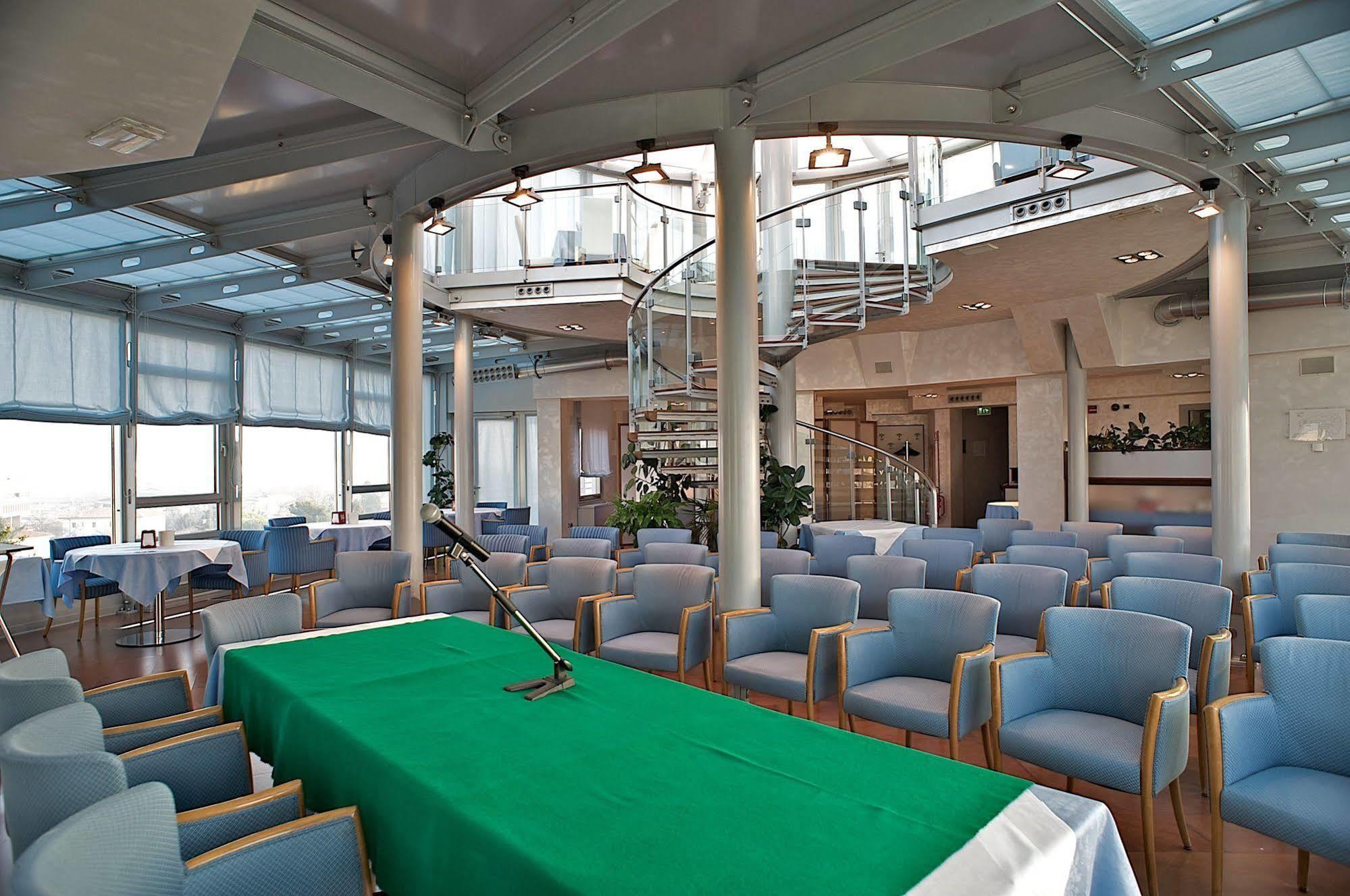 Sam Hotel Monfalcone Extérieur photo